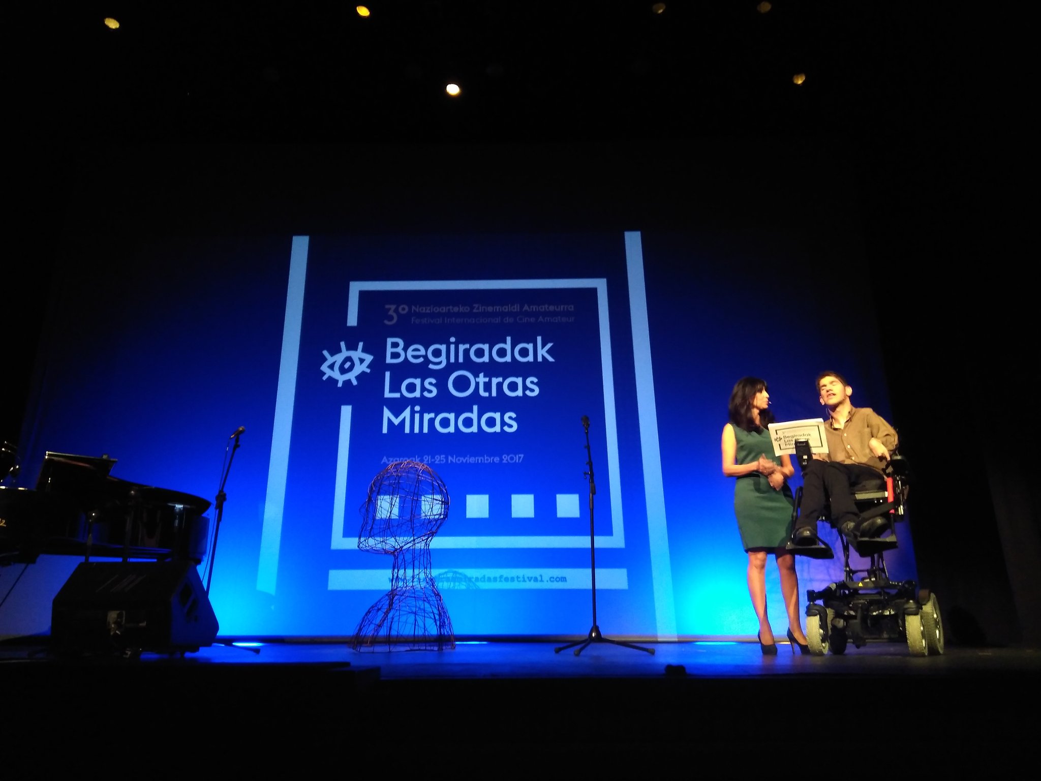 DPhLteIWsAErUeJ.jpg-large